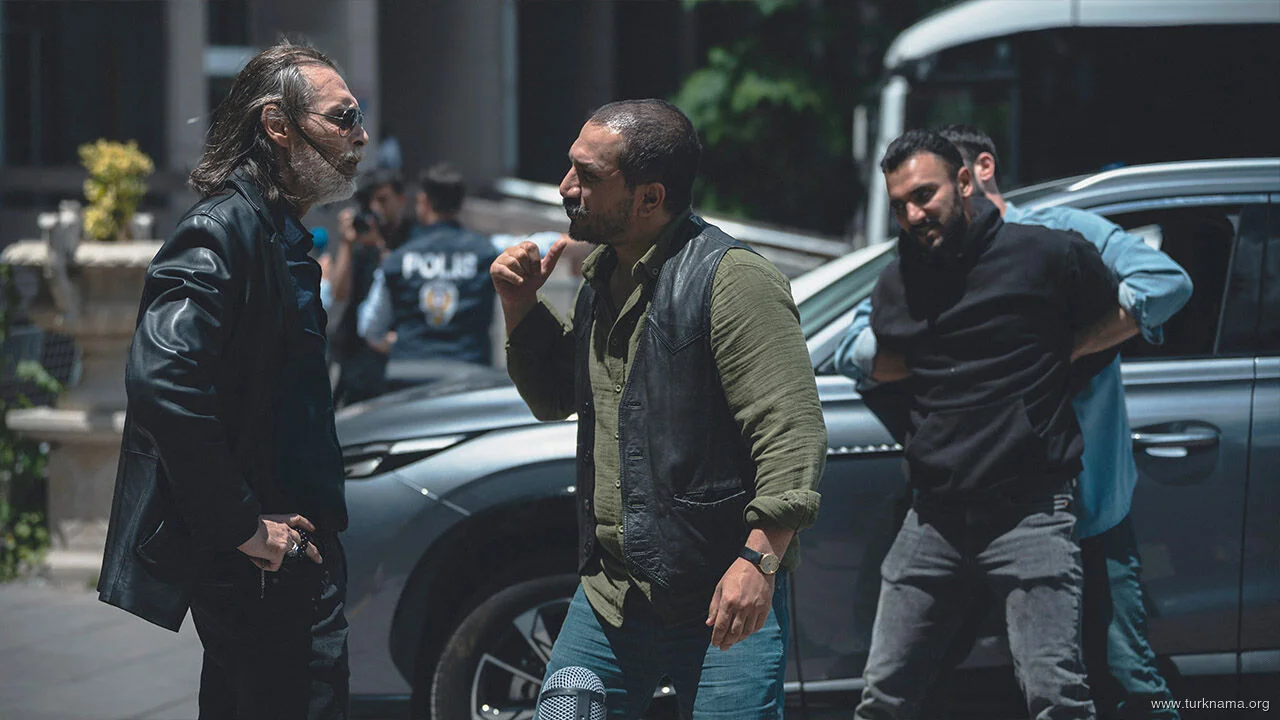 بازگشت دراماتیک سریال چکش و گل: فصل چهارم با پرش زمانی و بازگشت شخصیت ها 2 سریال چکش و گل