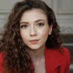 اجه یوکسل، سریال عشق و تخت سریال سایت ترکنما