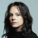 سلن اوچر Anne Yarısı سایت ترکنما