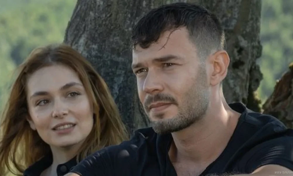 عشق سرا آریتورک و آیتاچ شاشماز Serra Arıtürk & Aytaç Şaşmaz سایت ترکنما