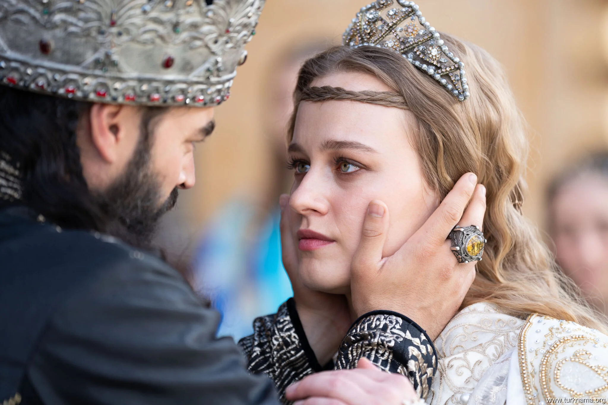 سریال شعله عشق