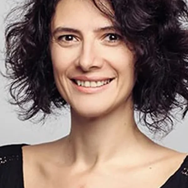 Burcu Salihoğlu Burcu Salihoğlu سایت ترکنما